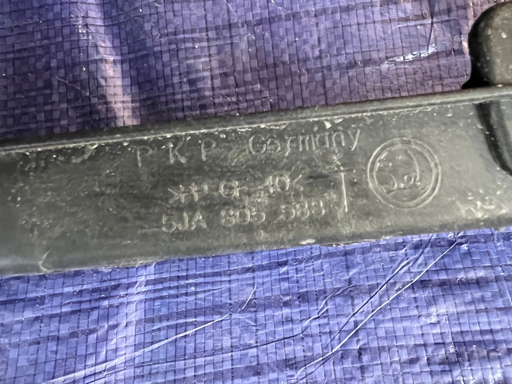 фото №4, Skoda rapid 12- pas передний усилитель