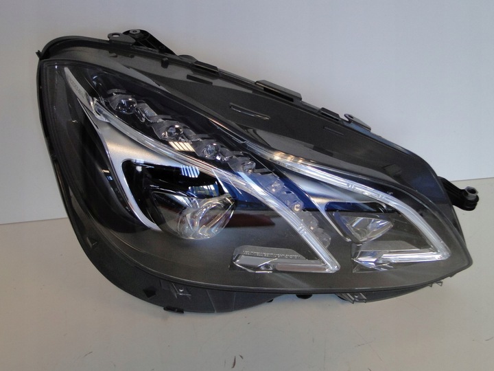 Mercedes e klasa 212 w212 фара передня права ils led рестайлінг Доставка