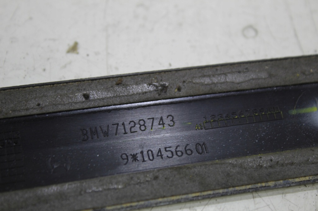 Молдинг дахова ліва bmw f33 300 alpinweiss 7128743 Ціна