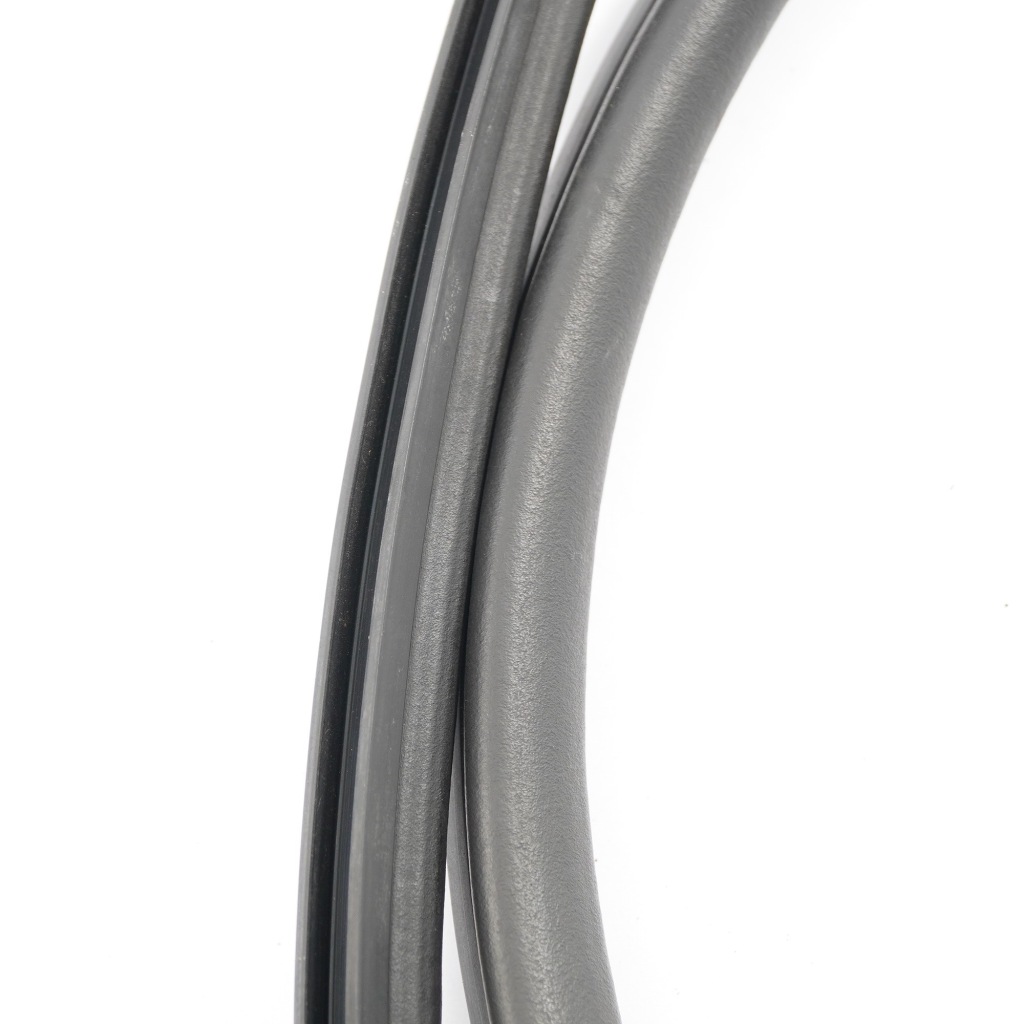 Bmw f10 f11 прокладка капот кришки двигуна задня 7019779 Оригінал