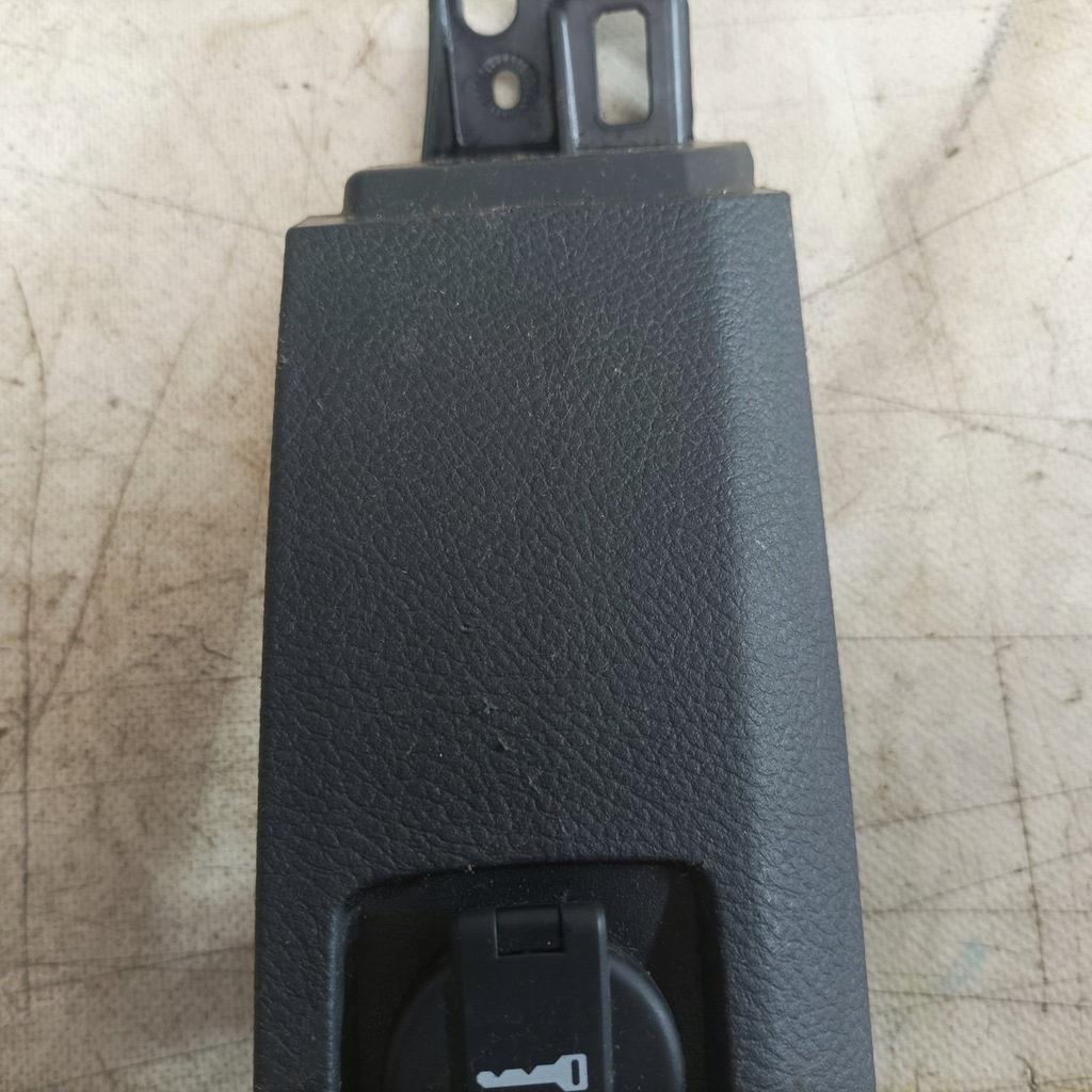 фото №12, Dodge ram 2500 09- оздоблення накладки zasilającej