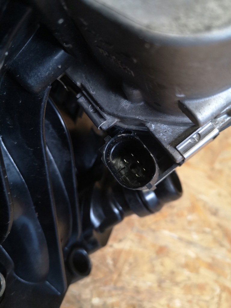 фото №7, Alfa romeo stelvio 2.2 коллектор всасывающий 552812270 дроссельная заслонка