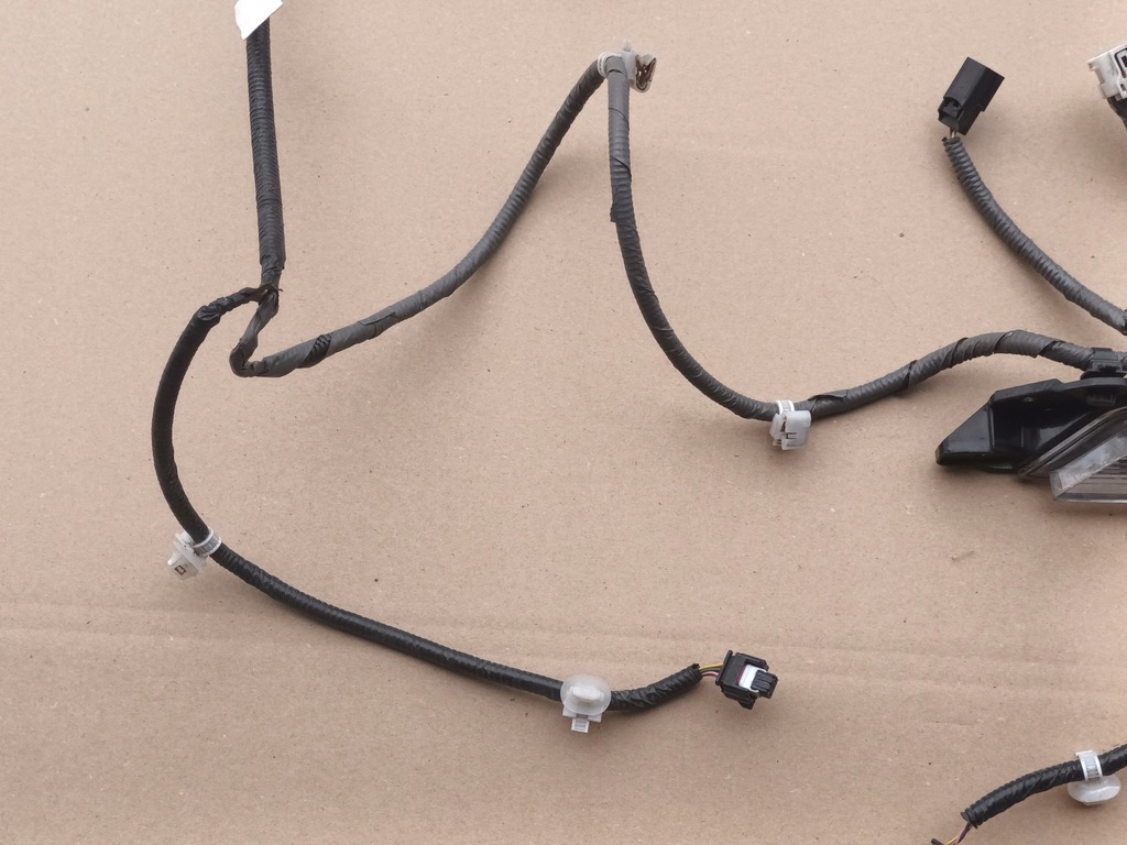 фото №6, Лампа задняя toyota c-hr задняя chr + жгут электропроводка pdc