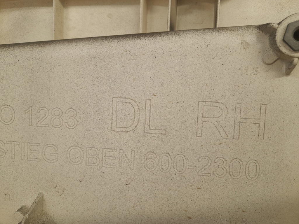 фото №5, Actros mp4 подножка правая a9626660203 a9626660803, a9626660901, a9626660703