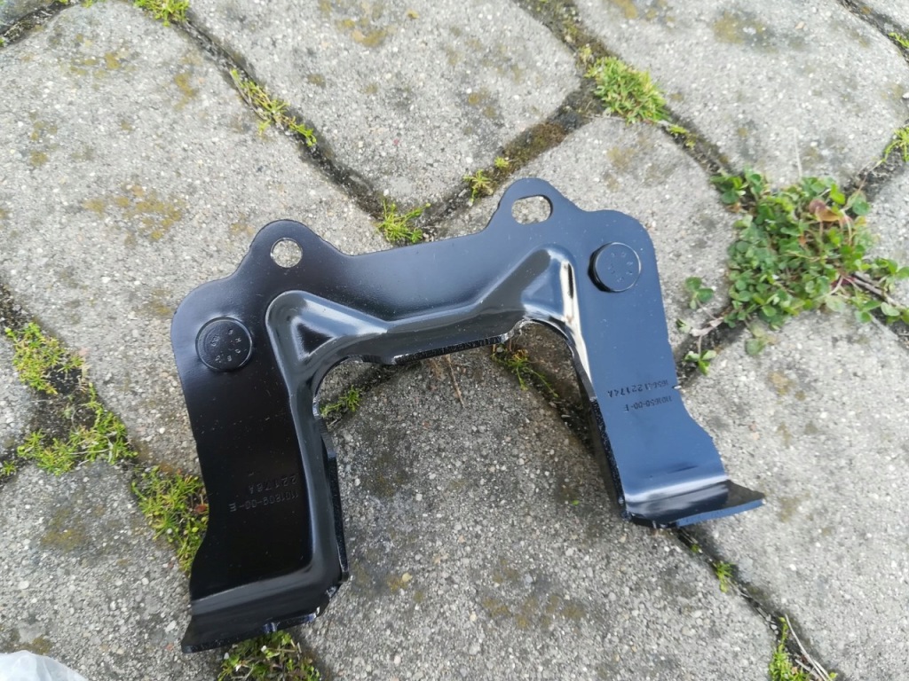 фото №1, Tesla 3 завершение лонжерон nowe оригинал