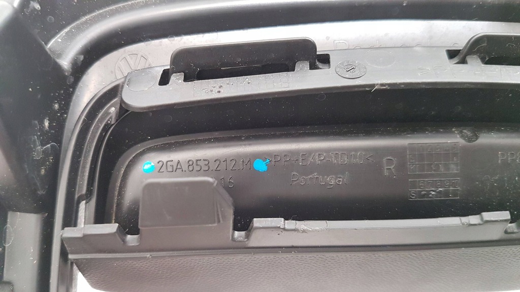 фото №6, Vw t-roc решітка бампера правий перед 2ga853212m