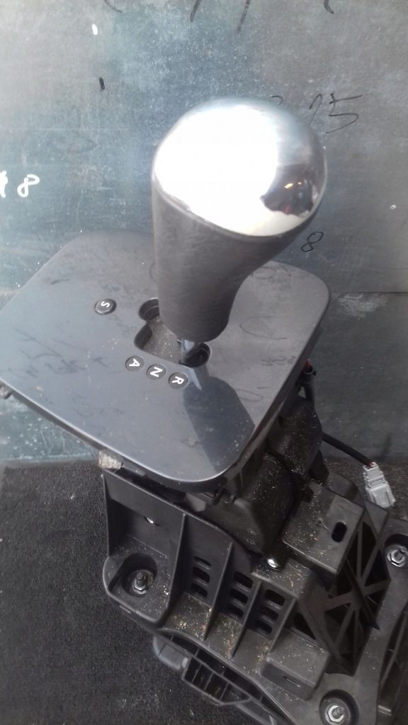 фото №9, Домкрат вибірник передач 9687024580 peugeot 3008