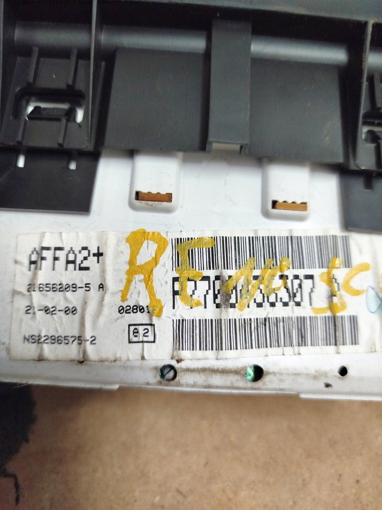 фото №6, Дисплей часы renault scenic i p7700436307