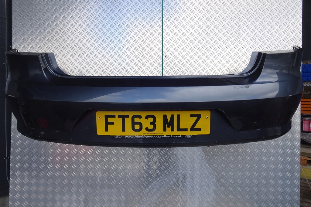 фото №1, Vw passat b7 sedan - бампер задній