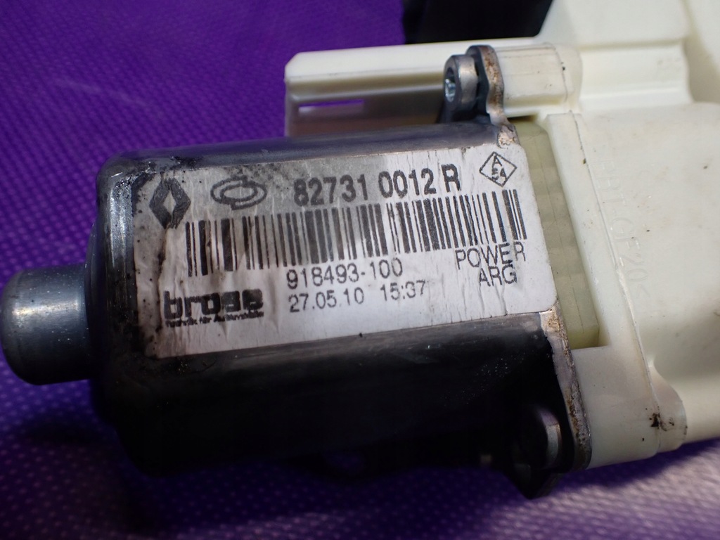 фото №4, Fluence 09- моторчик стекло левый задняя 827310012r