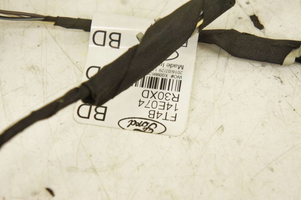 фото №5, Rp143 ford edge mk2 джгут амбiєнтне light двері правий задня ft4b-14e074-bd