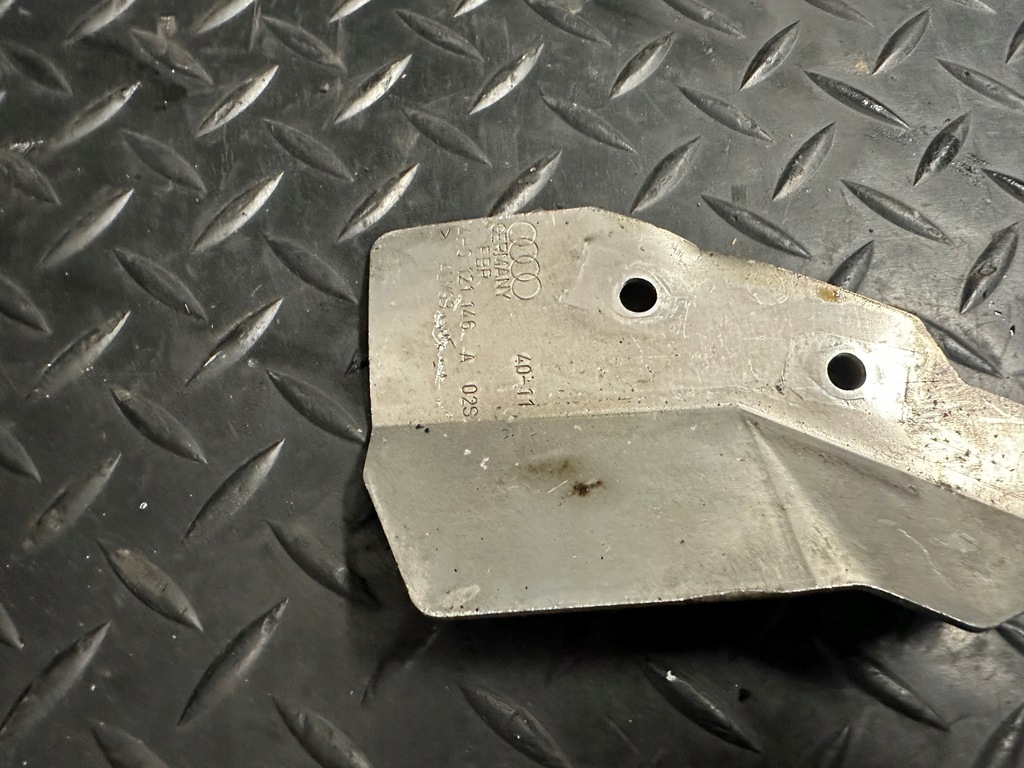 фото №6, Захист трубка wody audi a8 d4 4.2 tdi cds 4h0121146a