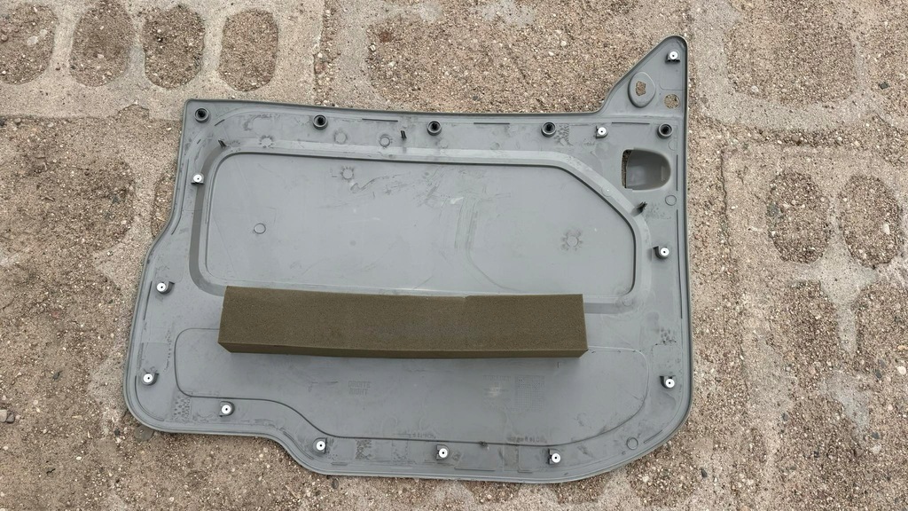 фото №6, Renault trafic opel vivaro ii обшивка двери задняя левый обивка 8200053234