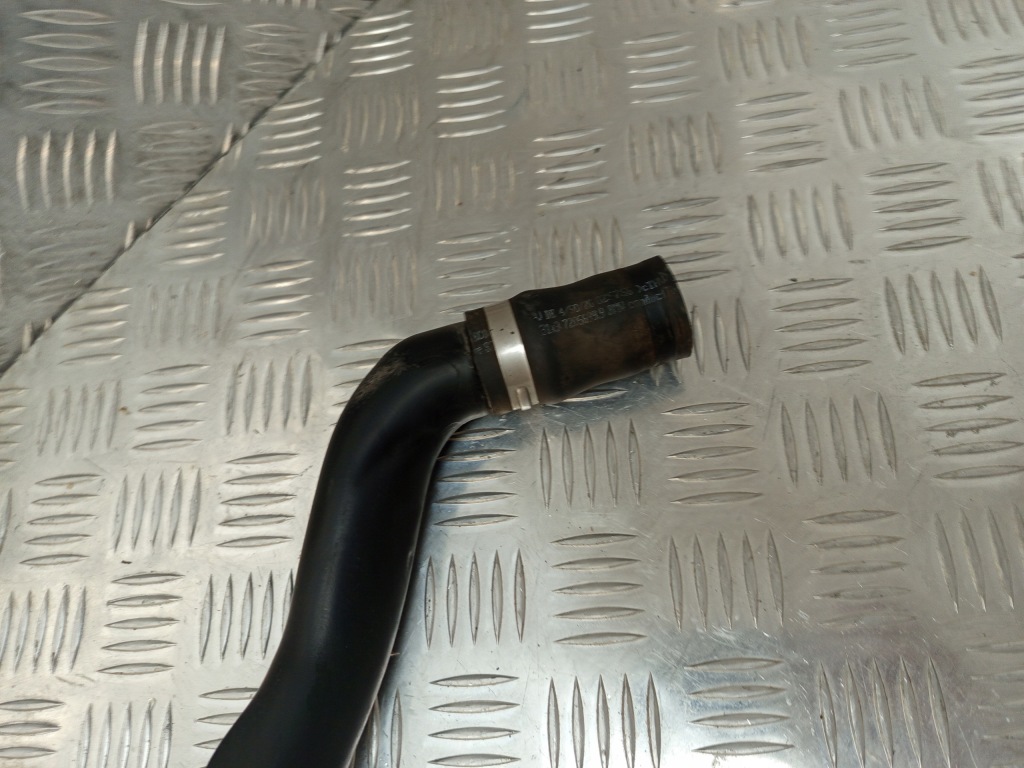 Bmw f40 f44 f70 f764 заливна горловина пального 7458658 Доставка