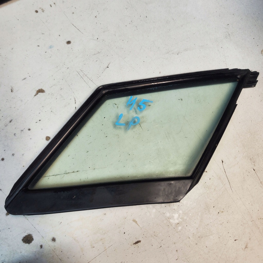 фото №1, Mazda 5 стекло левая перед