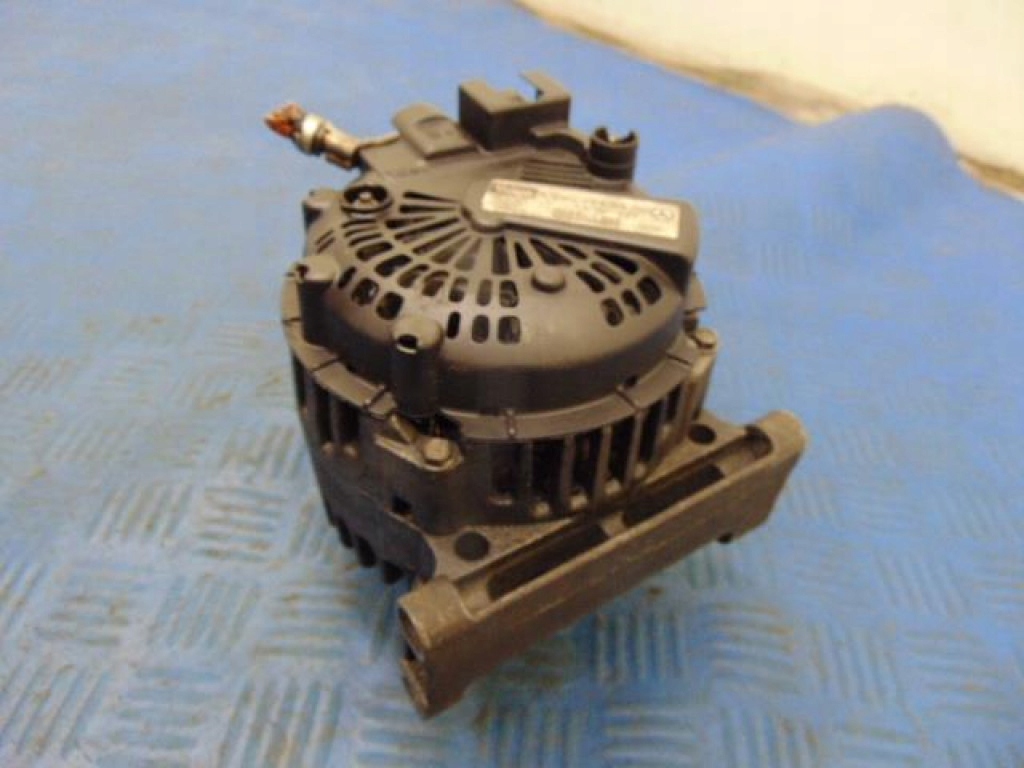 Купить Mercedes w169 генератор a6401540402