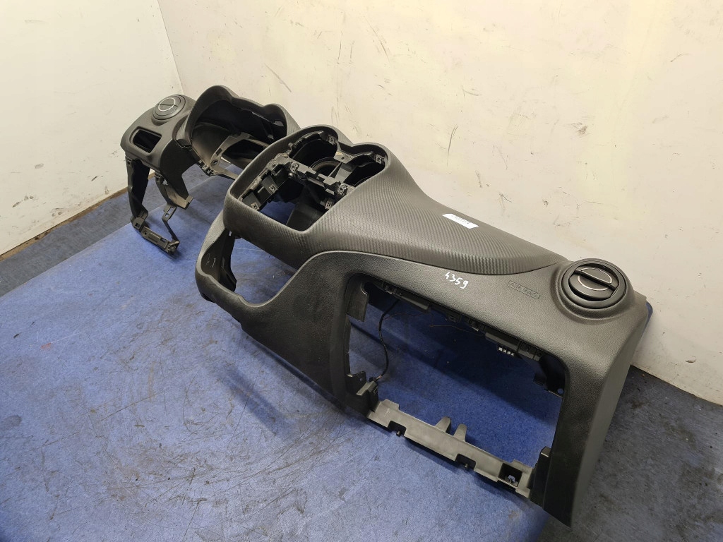 Alfa romeo mito панель приладів приладова Недорого