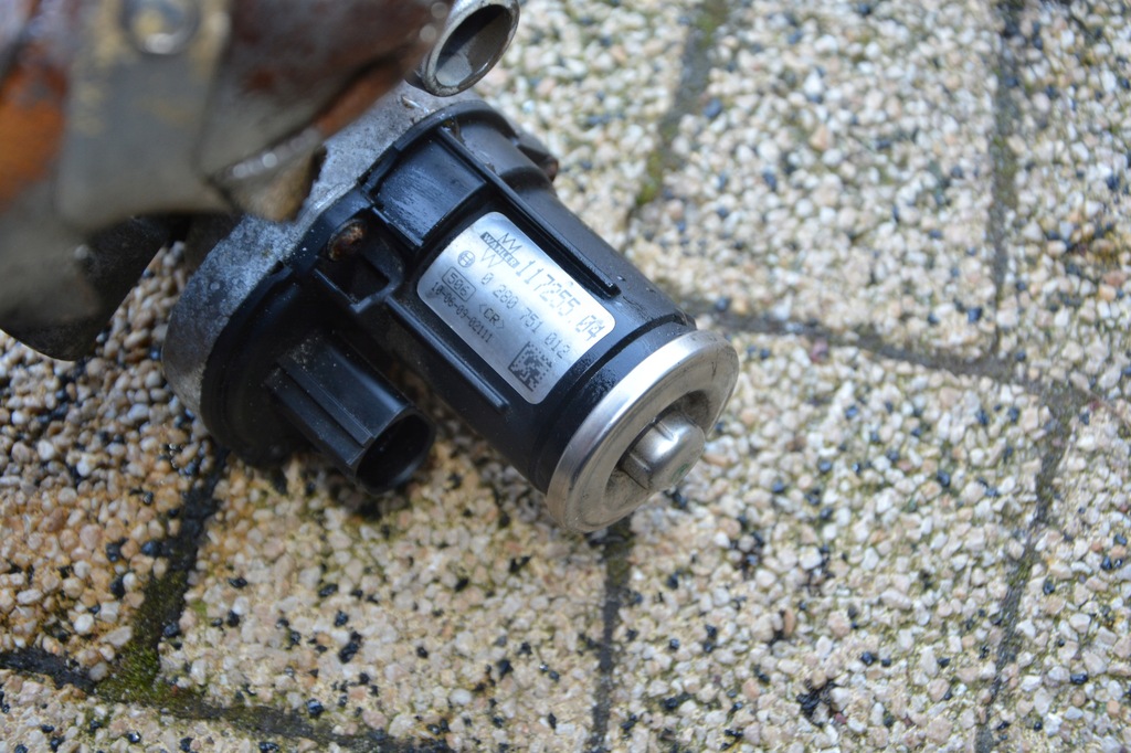 фото №8, Радиатор клапан egr golf 6+ 03l131512at 0280751012