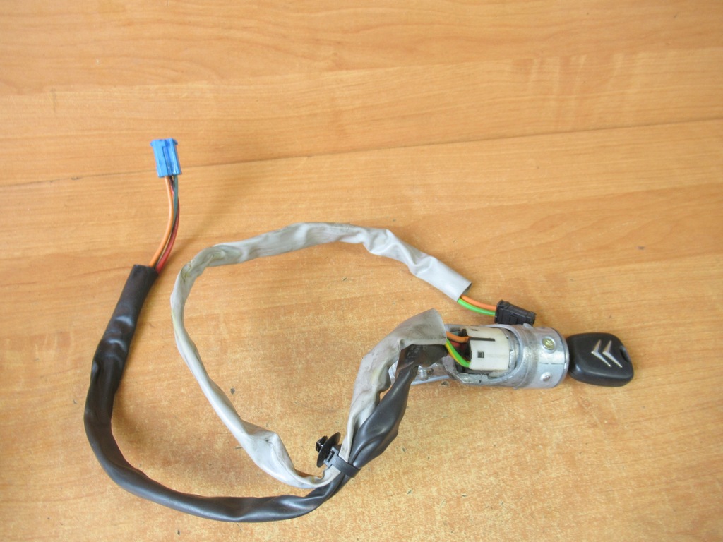 фото №1, Замок запалювання + жало partner i lift berlingo ii 02-