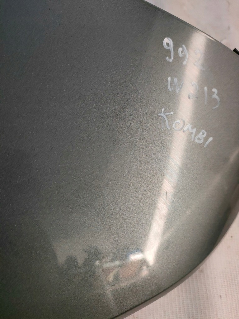 фото №5, Mercedes w213 kombi накладка крышки 992