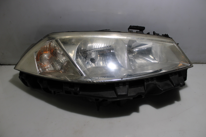 фото №1, Лампа правая передняя renault megane ii