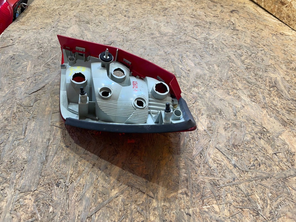 фото №9, Skoda fabia ii 2 5j 07-14 hb лампа левая задняя задняя