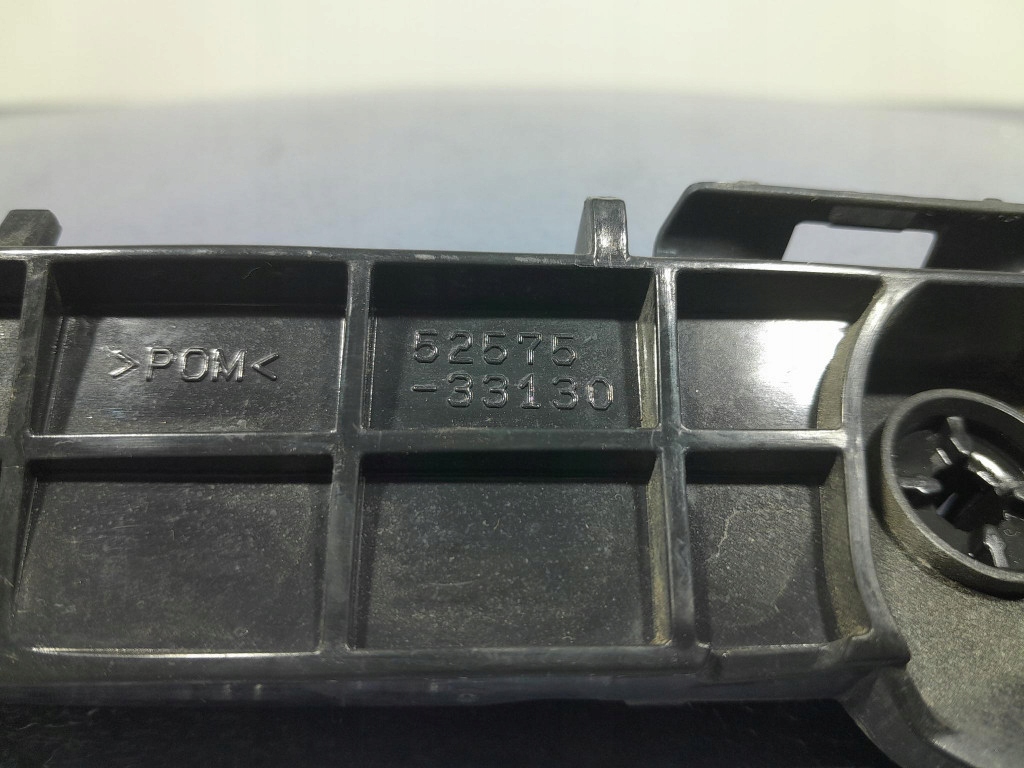 фото №7, Toyota camry viii xv70 17- напрямні кріплення бампера задня 52592-33040