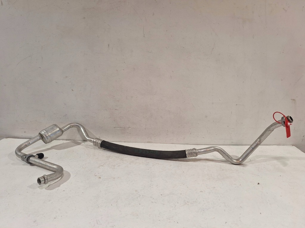 Купити Шланг кондиціонера 924806380r renault express 1.5 bluedci 21-