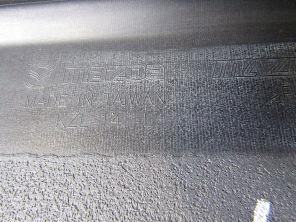 фото №9, Молдинг поріг ліва mazda cx3 cx-3 gt sport 17-