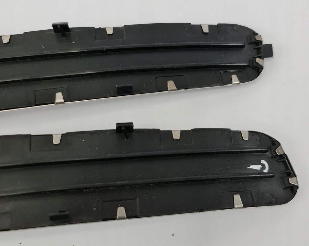 фото №7, Porsche оригинальный номер 7l0853656c молдинг накладка порог пара