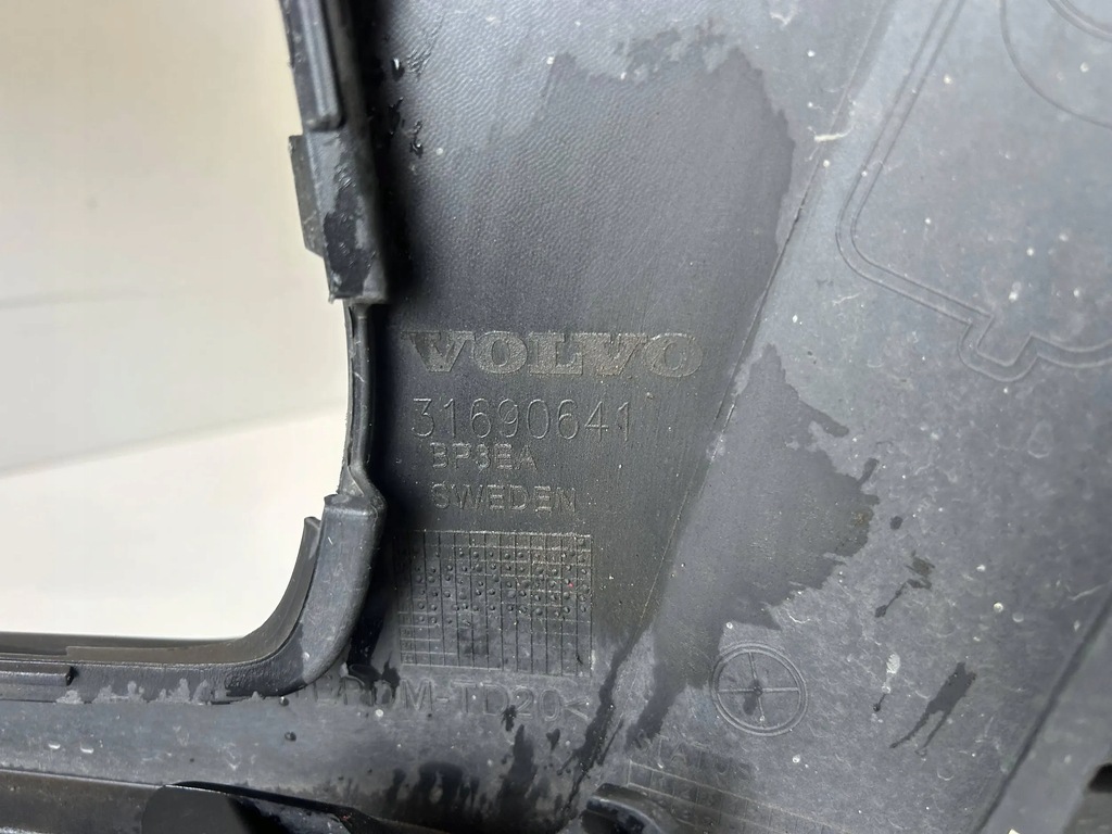 фото №6, Volvo xc90 ii бампер перед 31690641 оригинал