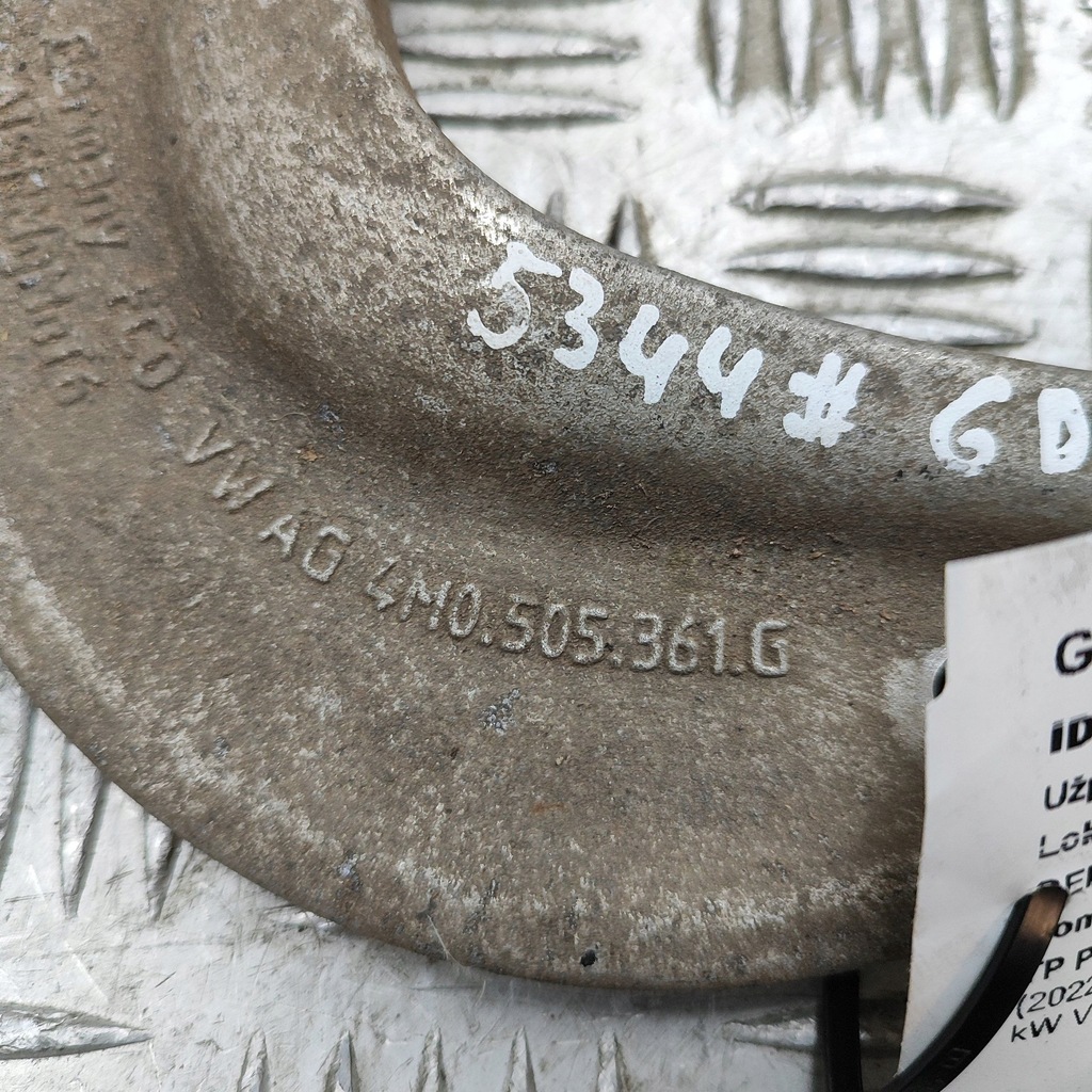 фото №6, Audi q8 2023 правая сторона верхний рычаг задний