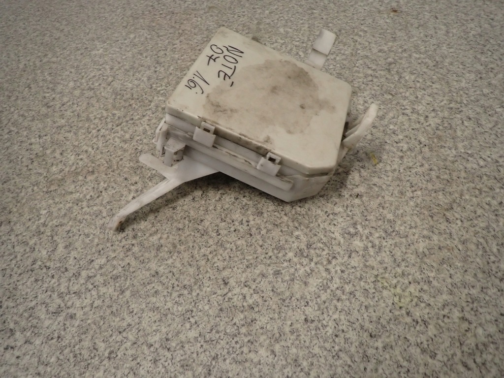 фото №6, Nissan note e11 06- 1.6i корпус електрична модуль