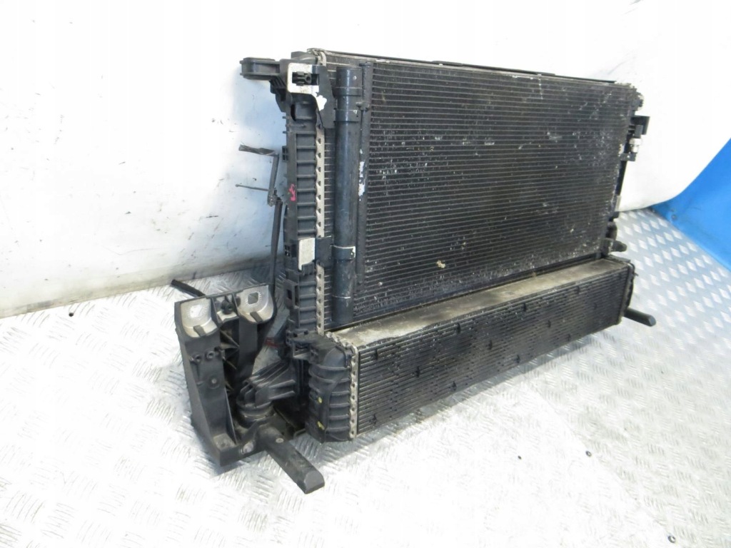 Audi a4 b9 1.4b радиатор вентилятор комплект  14- Цена