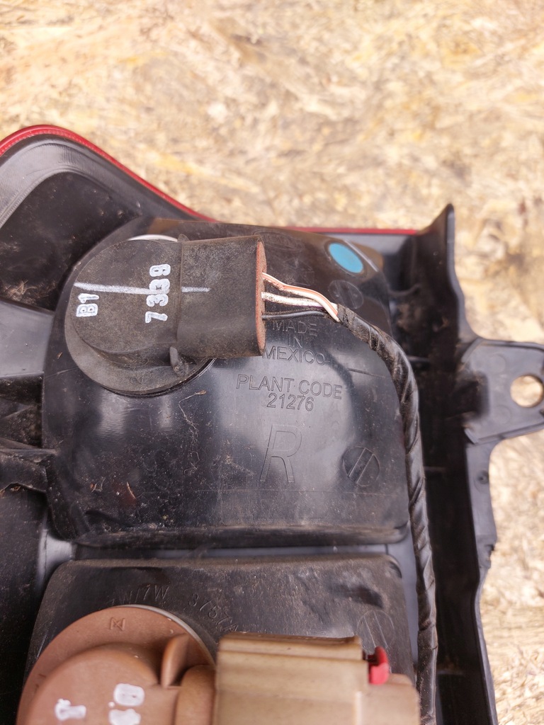 фото №9, Лампа задняя задняя правая jeep patriot 05116240ad