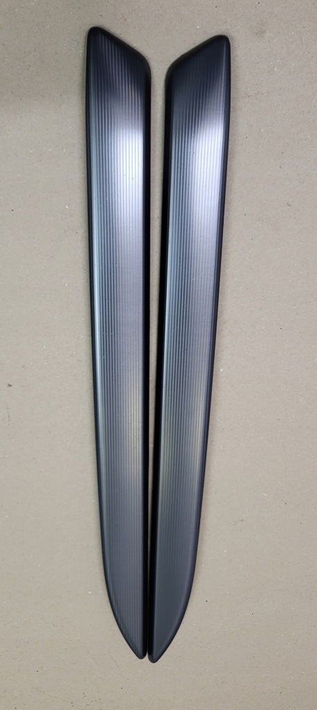 фото №1, Молдинг дверь dekor подсветка ambiente led land rover discovery 5 v l462