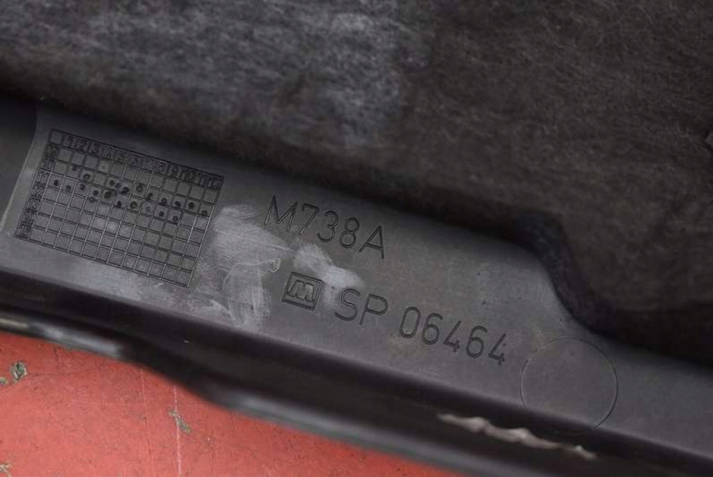 фото №10, Захист двигуна верхній av6q6n041a volvo v60 1 i 1.6 d 10-13