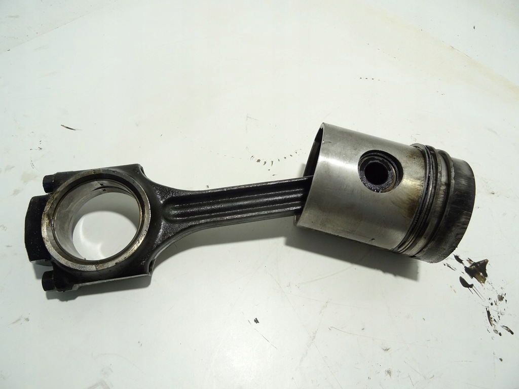 фото №4, Поршень з шатун 4szt ifa adk 70