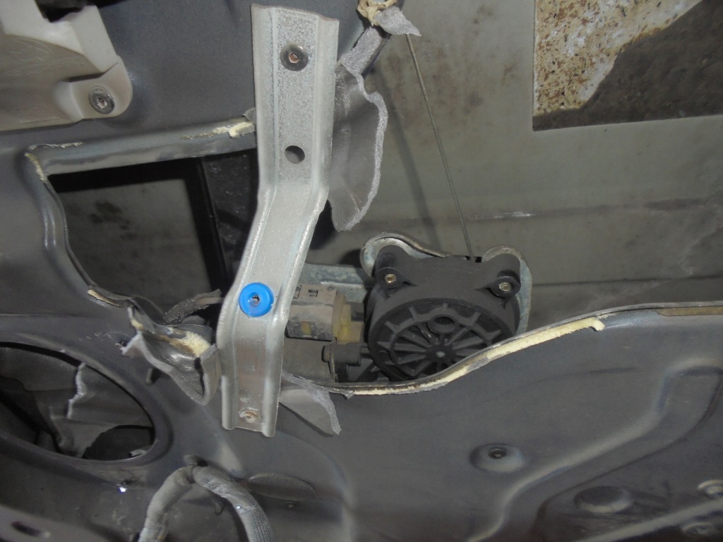 фото №1, Volvo s80 2.4 d 02' подъемник механизм правый задняя