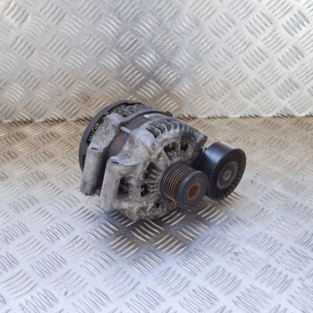 фото №1, Bmw 3 e90 e91 2009 генератор