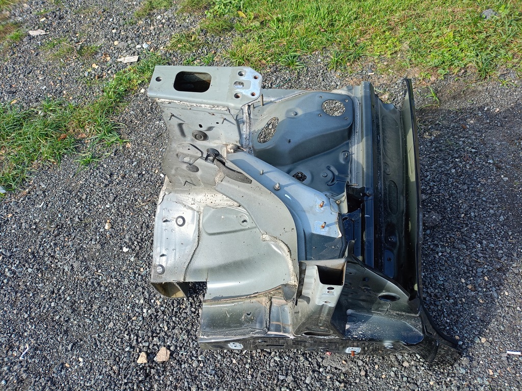 фото №1, Smart 453 w453 forfour ii четверть перед передняя левая подкрылок