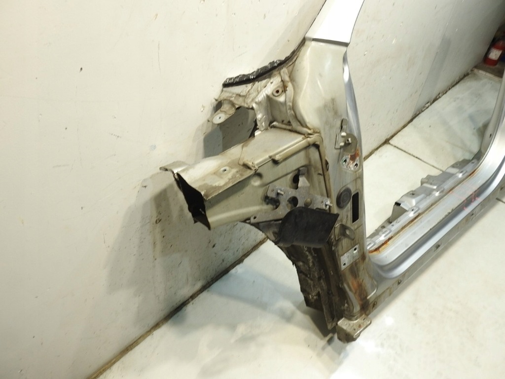 фото №5, Поріг блок двигуна лівий перед la7w vw passat b7