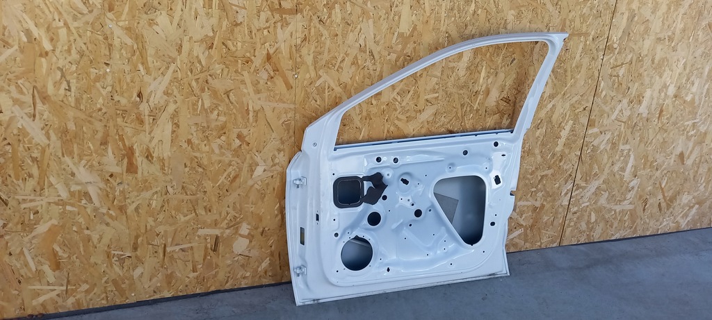 фото №6, Seat arona правое дверь перед передние ładne белый