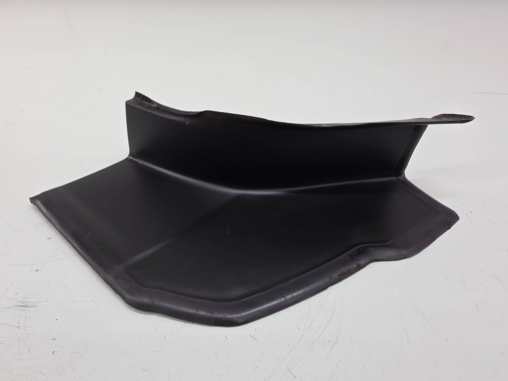 фото №1, Рамка лампи задній задня сторона права land rover range rover velar j8a228660a