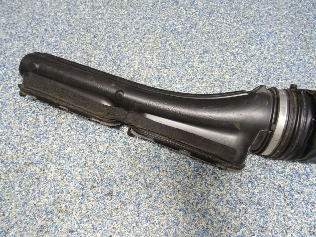 Труба впускний land rover range rover sport l494 cpla9a676ad Ціна