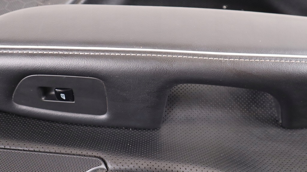 фото №5, Volvo v90 обшивка дверь левый задняя 3488830