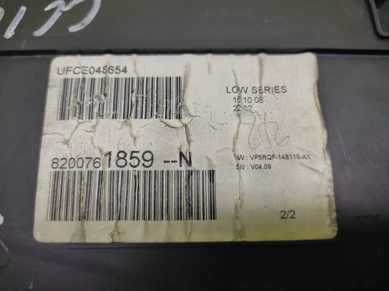 фото №7, Renault clio iii счетчик приборы 8200761859