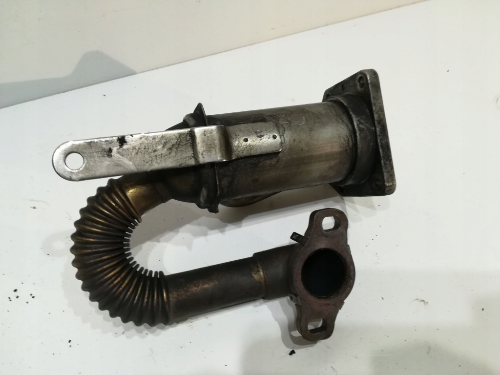 Радиатор выхлопных газов renault sandero 147352070p Цена