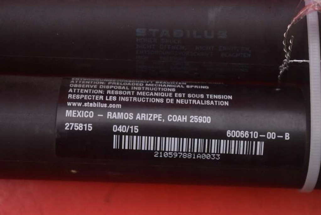 фото №5, Привод амортизаторы крышки 6006610-00-b tesla model s 12-20