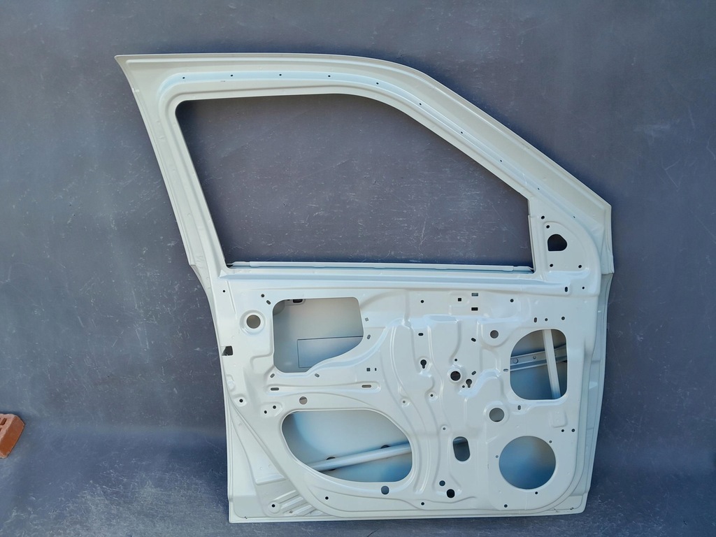 фото №7, Suzuki swift mk6 5d 05-10 дверь перед передние левая oryg